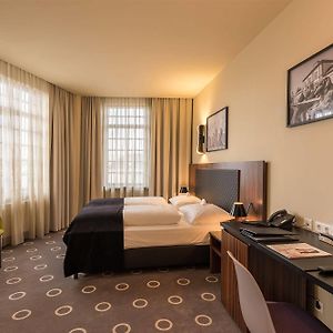 Kamer met een Queen Size Bed